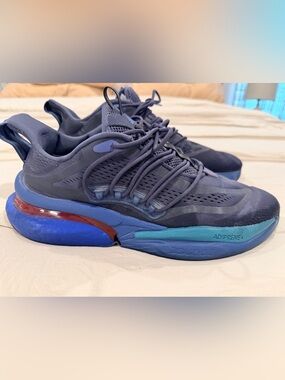 Men’s Adidas Alphaboost V1 Shoes size 13